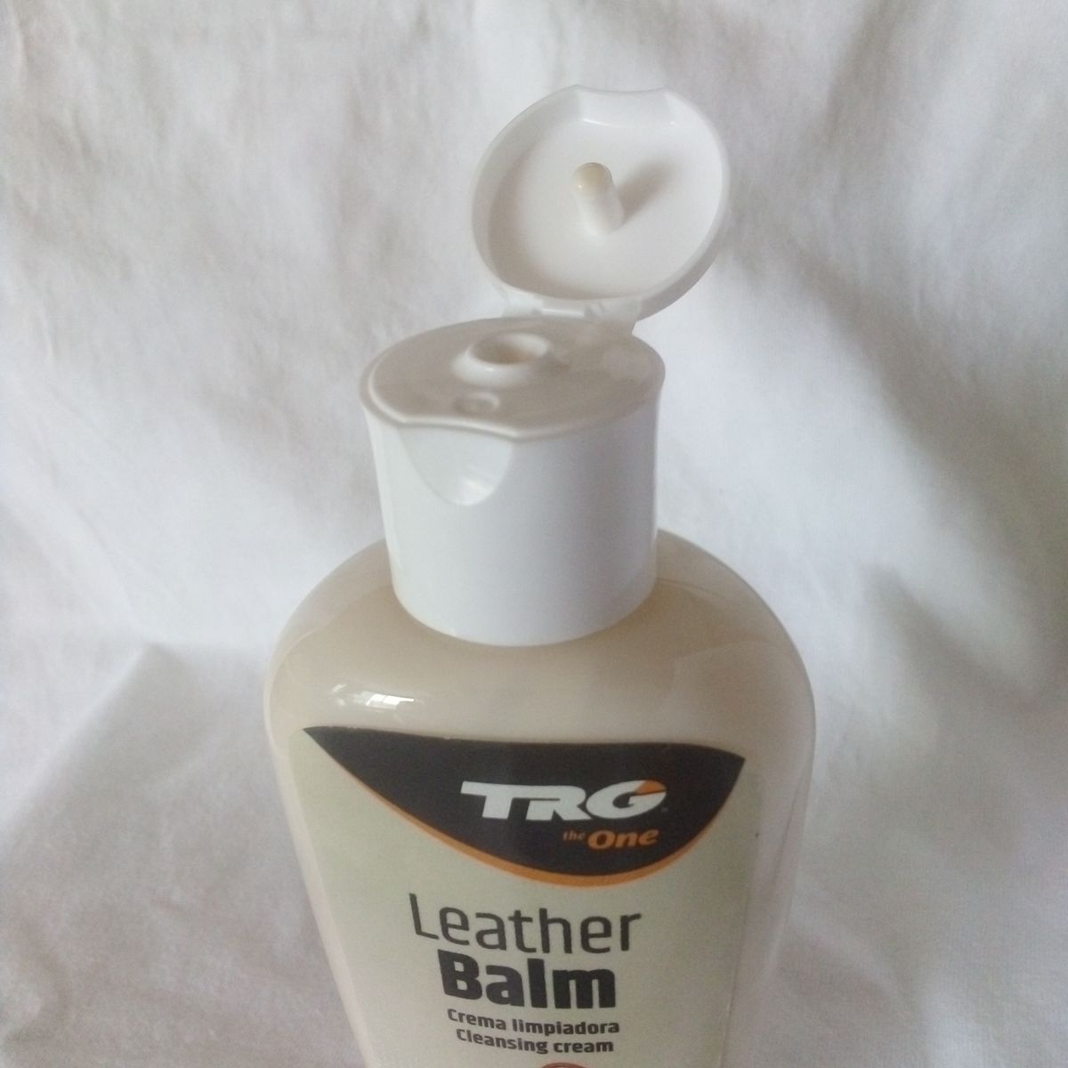 GENERICO - LIMPIADOR CUEROS ASIENTOS SOFAS CASACAS / 125 ML / ESPAÑA