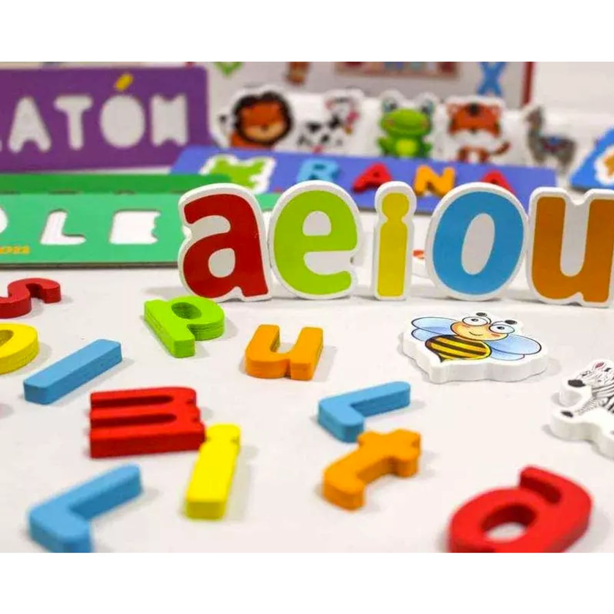 GENERICO - Juego de Letras 3D Formacion de Palabras con Encaje