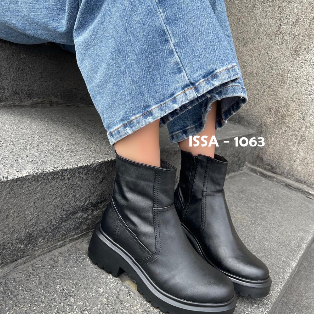 GENERICO - BOTINES COMBAT PARA MUJER EN COLOR NEGRO