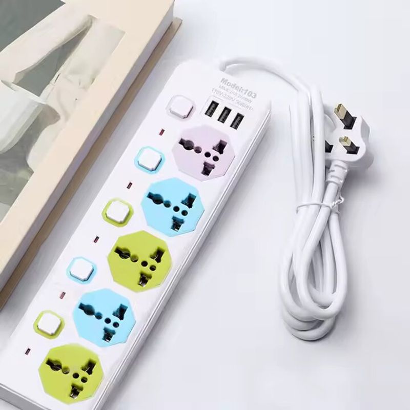 GENERICO - EXTENCION POWER SOCKET 5 TOMAS UNIVERSALES MAS 2 TOMAS USB