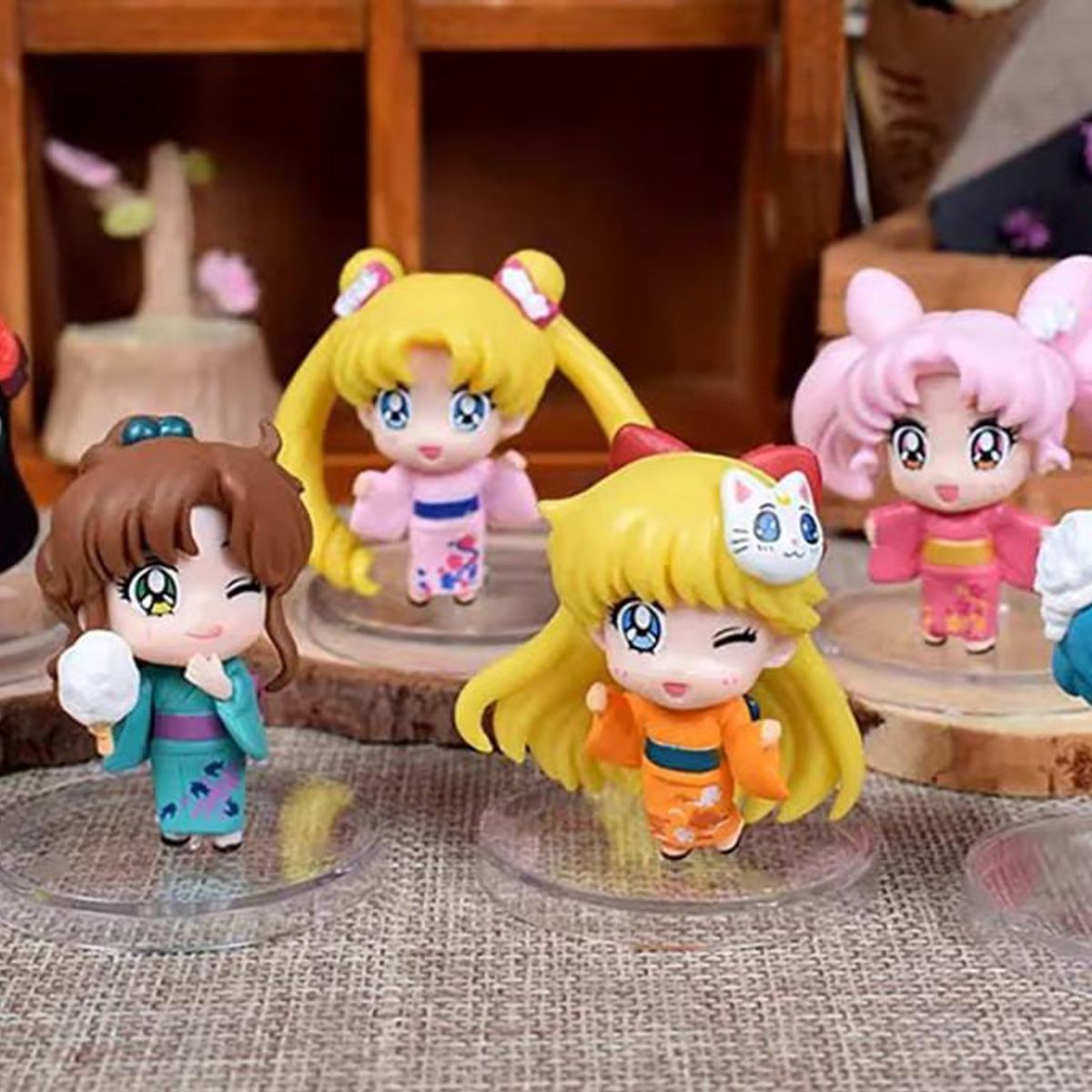 GENERICO - SAILOR MOON CON KIMONO 6 UNID CHIBIS