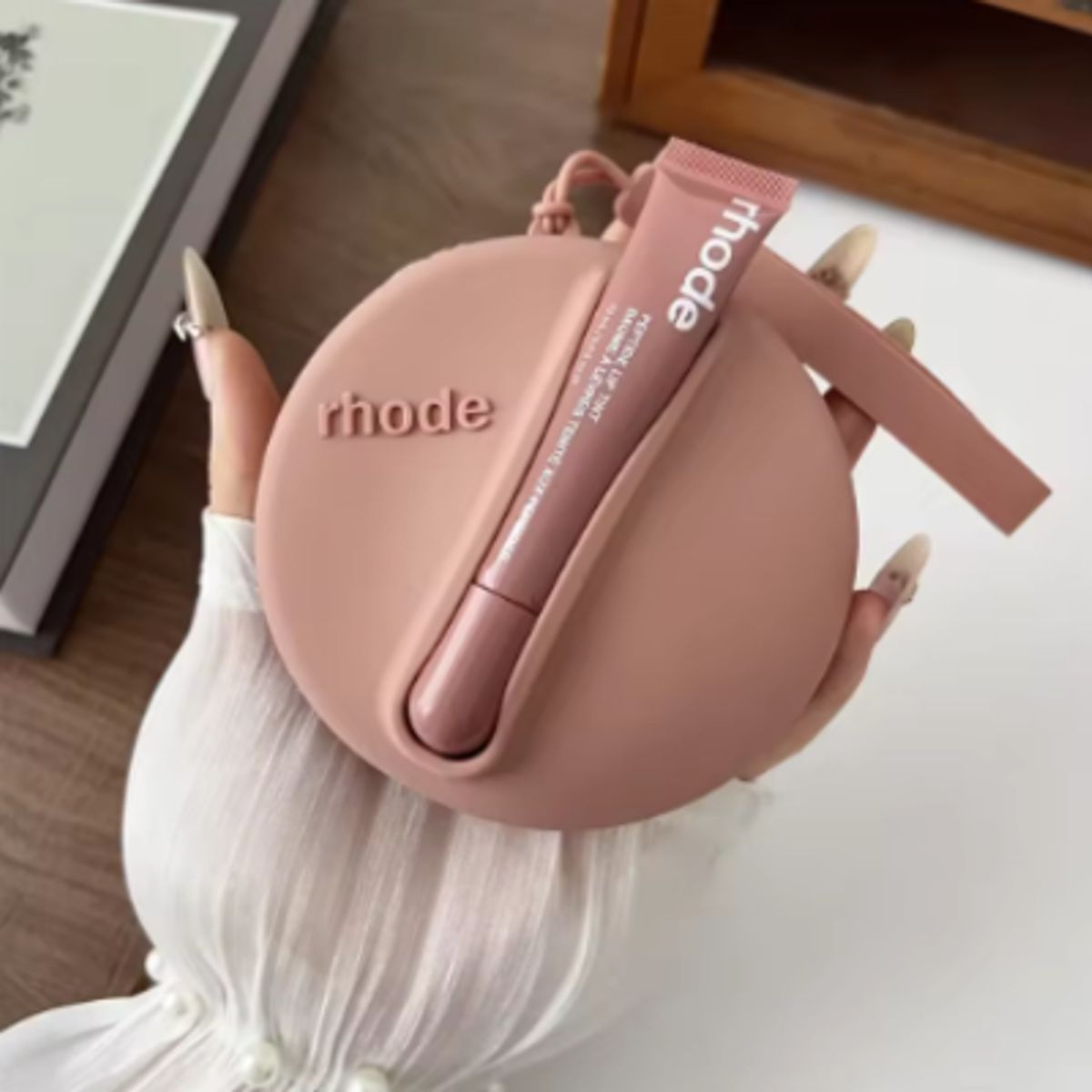 RHODE - Soporte para lapiz labial Rhode Toast