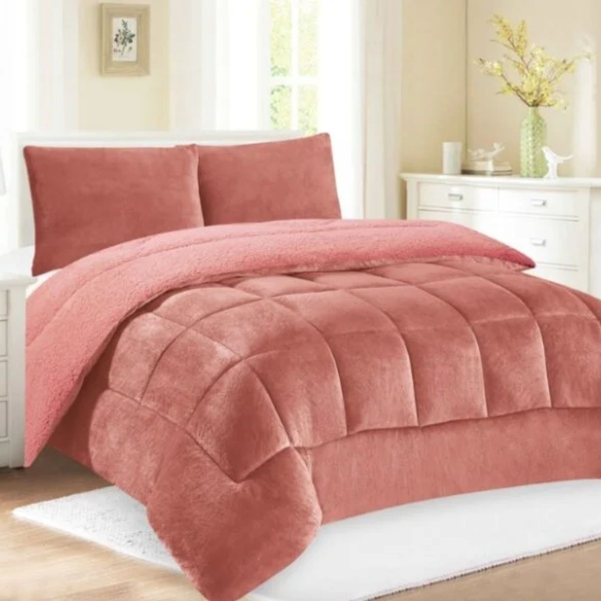 GENERICO - EDREDÓN PIEL DE DURAZNO CON CARNERO KING