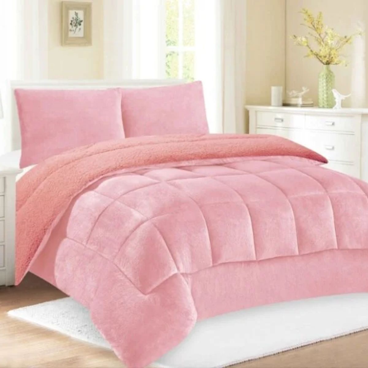 GENERICO - EDREDÓN PIEL DE DURAZNO CON CARNERO QUEEN