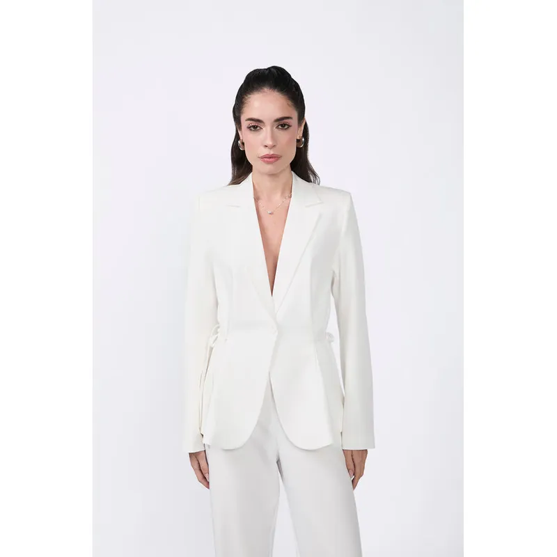 BANATY - BLAZER SASTRE SIENNA CON AMARRE PARA MUJER