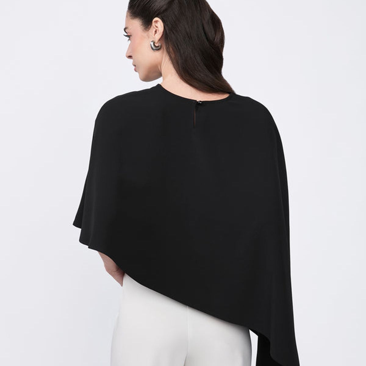 BANATY - CAPA CASUAL PARIS CON BOTON PARA MUJER