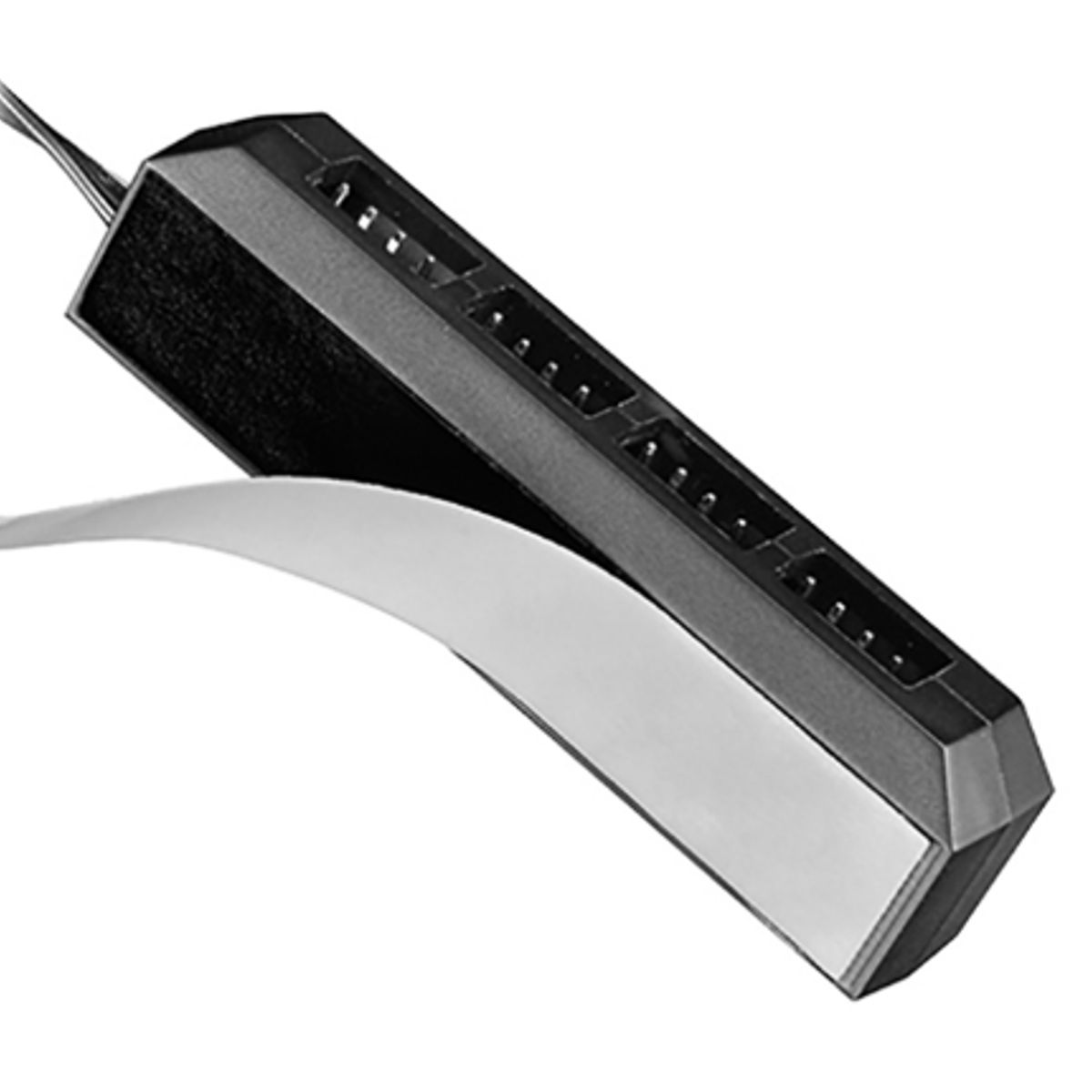 DEEPCOOL - Concentrador de Ventiladores FH-04 DEEPCOOL