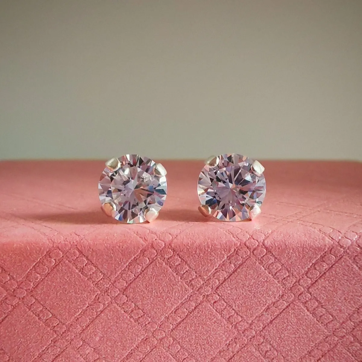 GENERICO - Aretes de plata punto luz