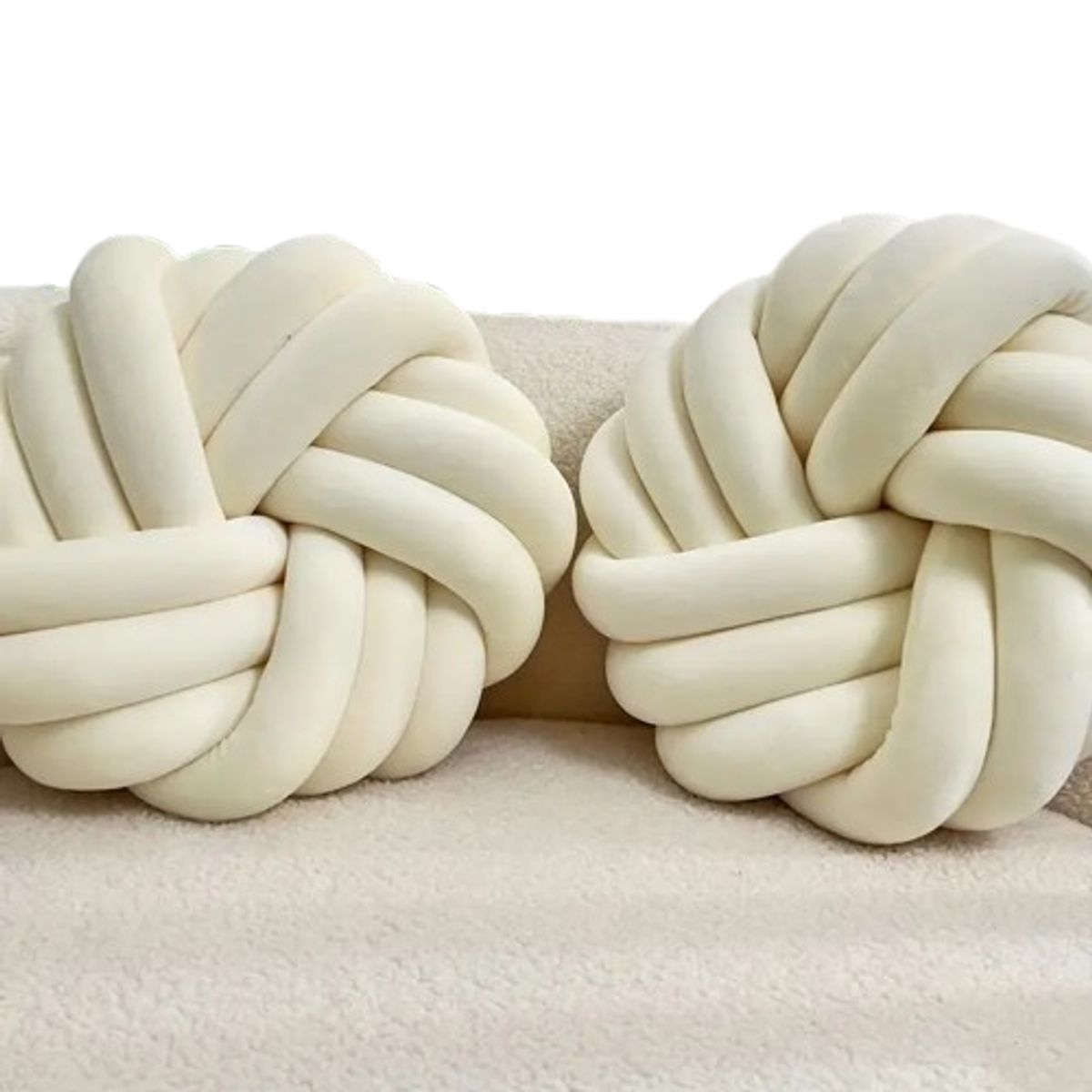 GENERICO - Cojín nudo plano terciopelo perla