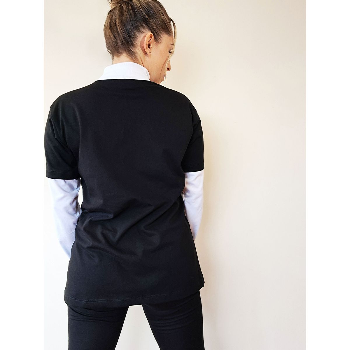 KINETIX - Polo Manga Larga Oversized Street Form Algodón Mujer Negro