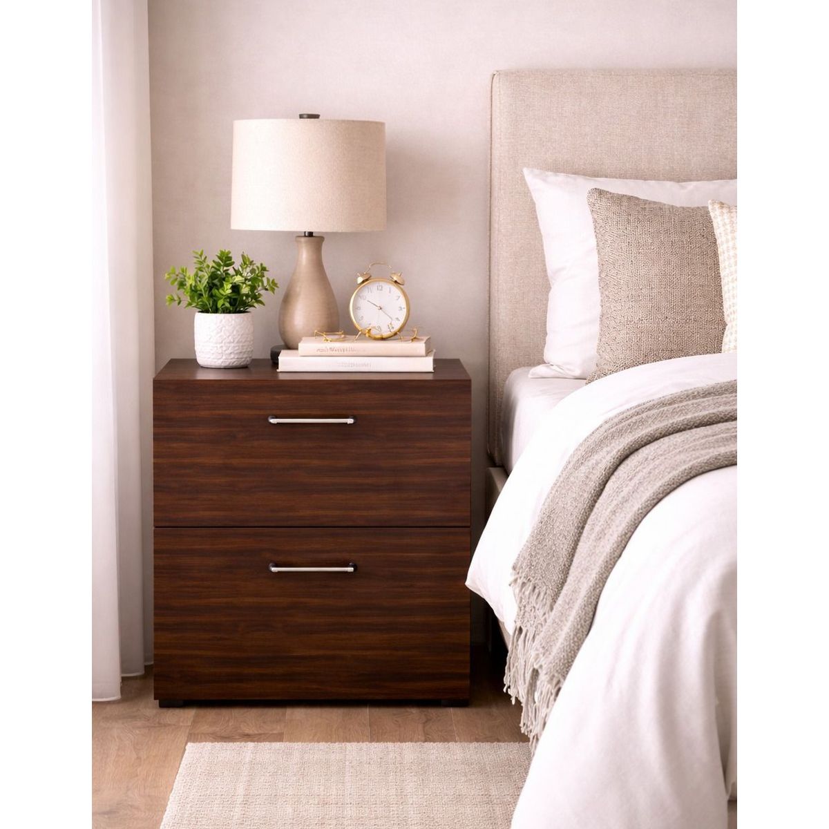 GENERICO - MESA DE NOCHE CON CAJONES - MED BROWN