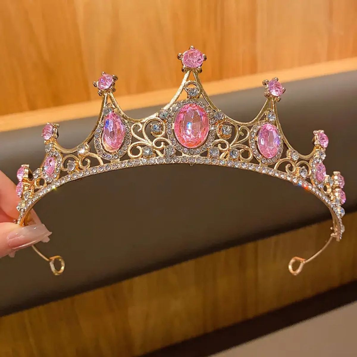 GENERICO - CORONA PARA PROMOCION DE COLEGIO