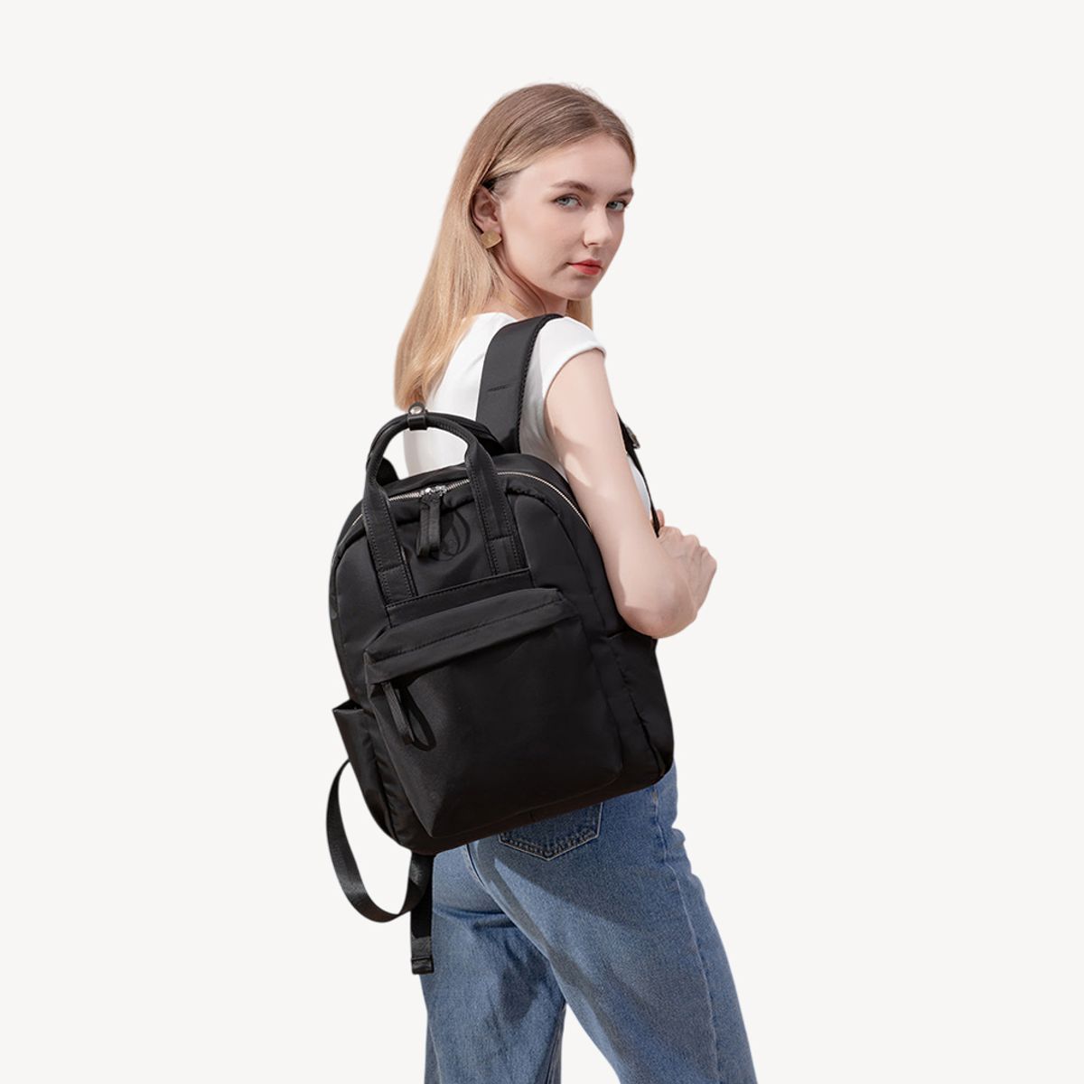 OEM - Mochila Ariadna con portalaptop hasta 14