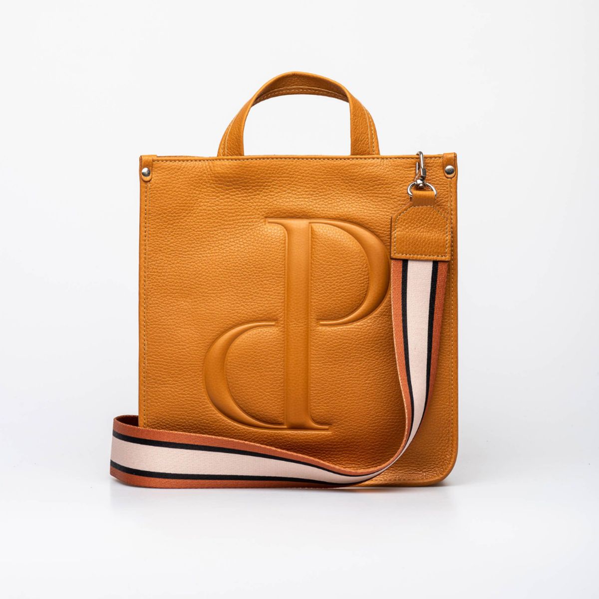 PRUNE - CARTERA DE MANO ODETE EN CUERO GRANEADO