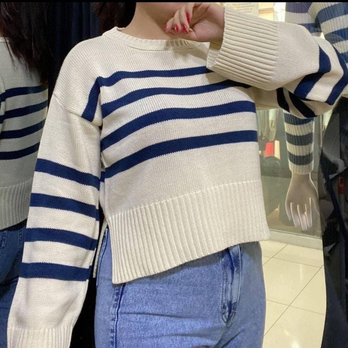 GENERICO - CHOMPA DE DAMA MODELO NAVY