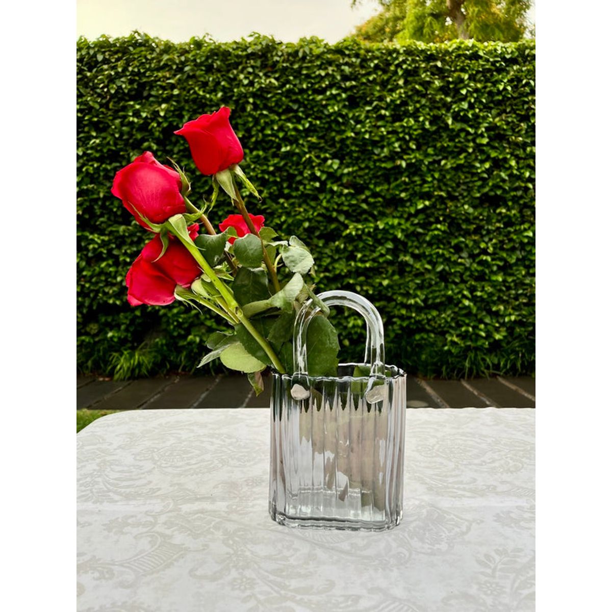 PIA COPELLO STORE - Florero de Vidrio Transparente con Forma de Bolso