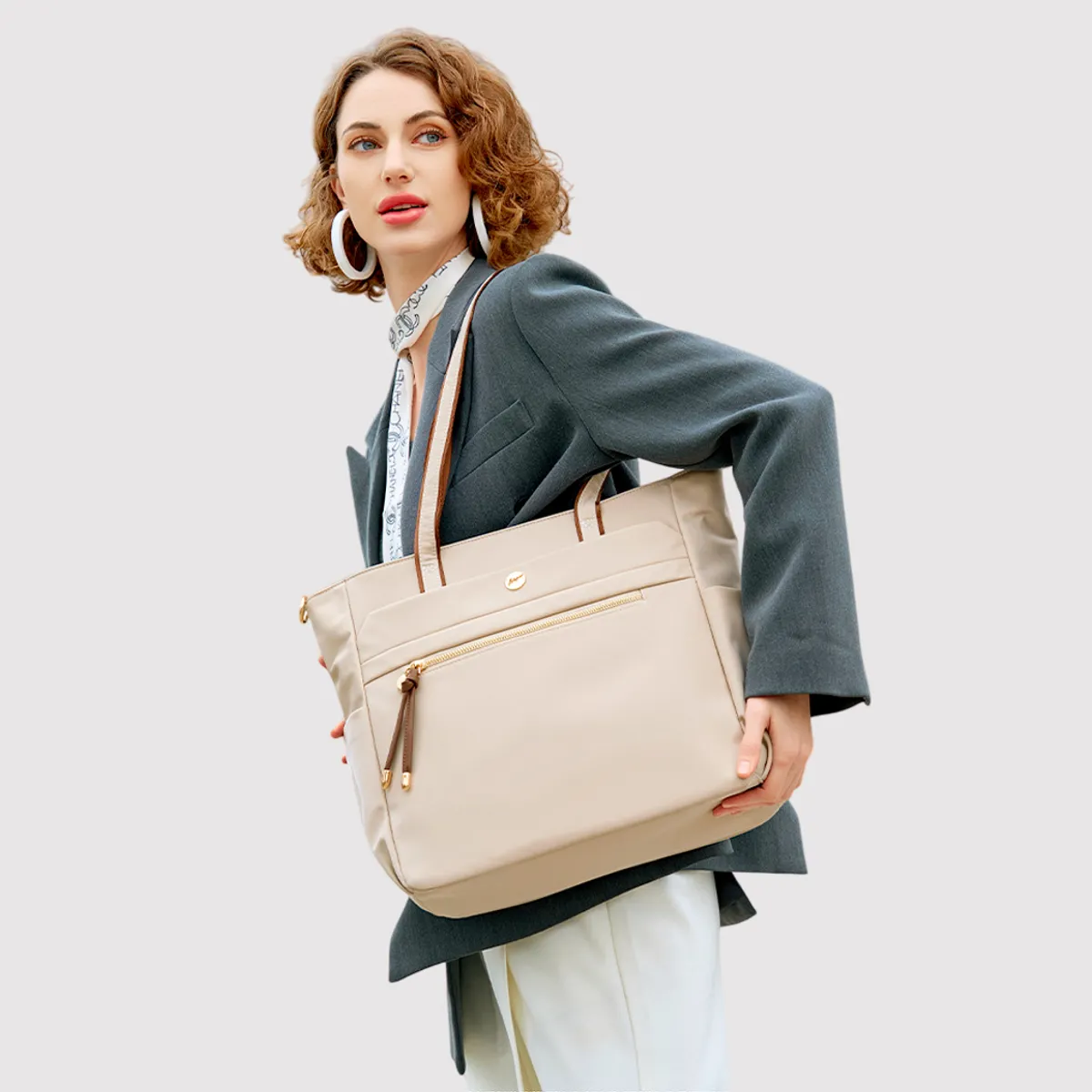 OEM - Tote Anya con portalaptop hasta 14″