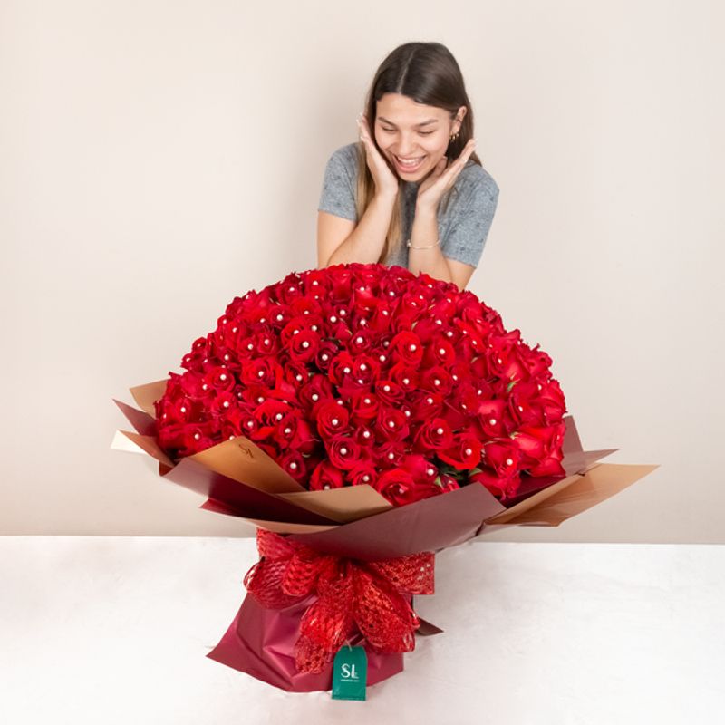 GENERICO - RAMO BUCHÓN 500 ROSAS CON PERLAS