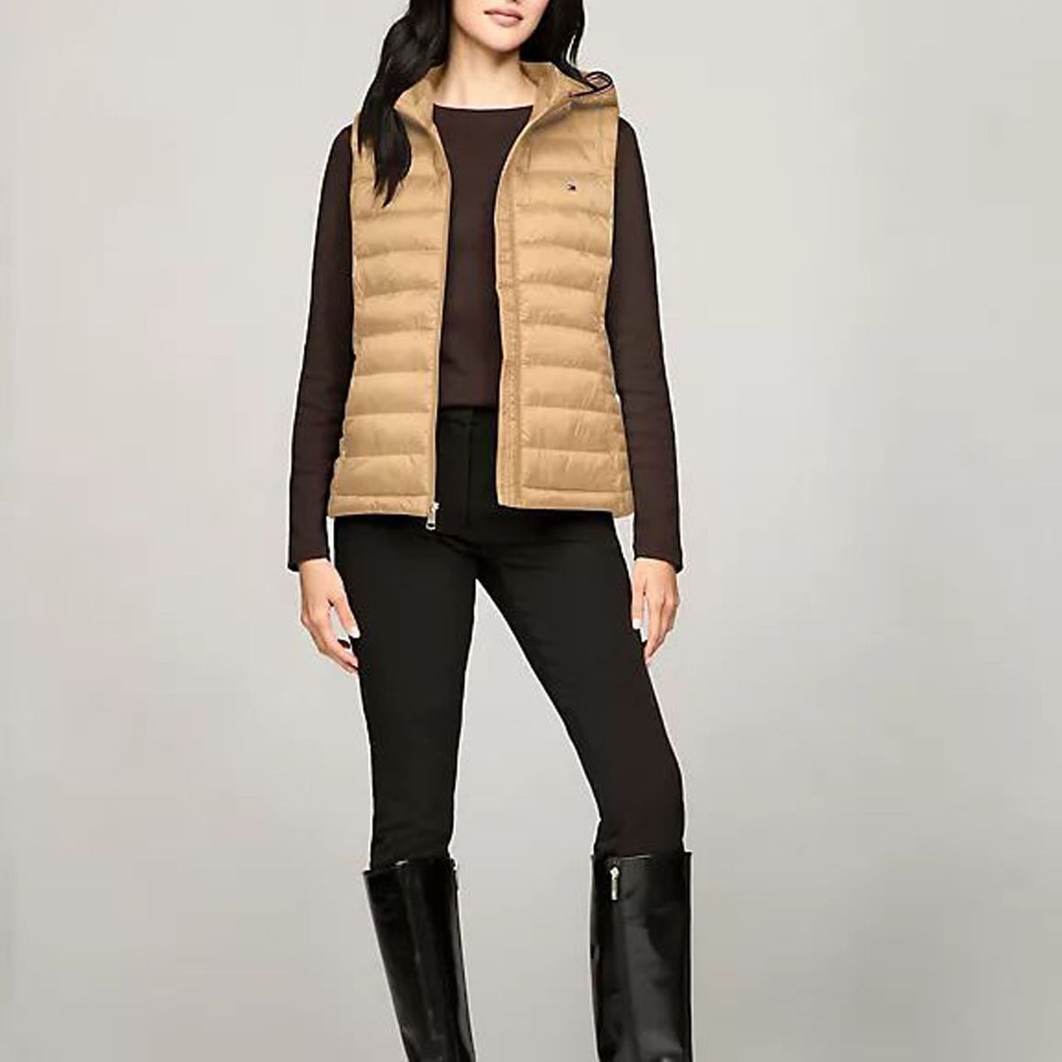 TOMMY HILFIGER - CHALECO W FEMININE LW GLOBAL HOOD VEST