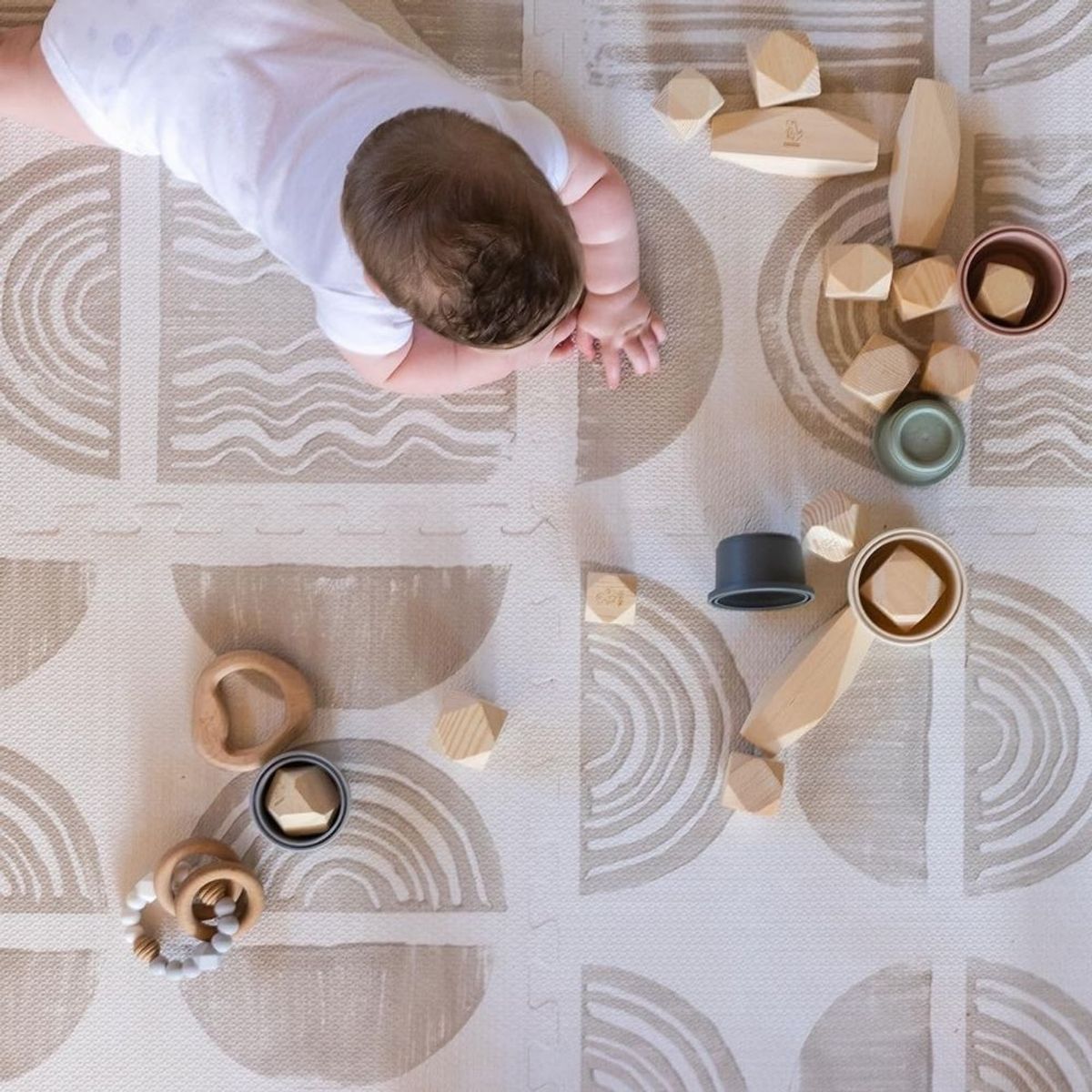 LA SONAJA - PISO ALFOMBRA ANTIGOLPES EVA BEBES MAT 1.20 M x 1.77 M