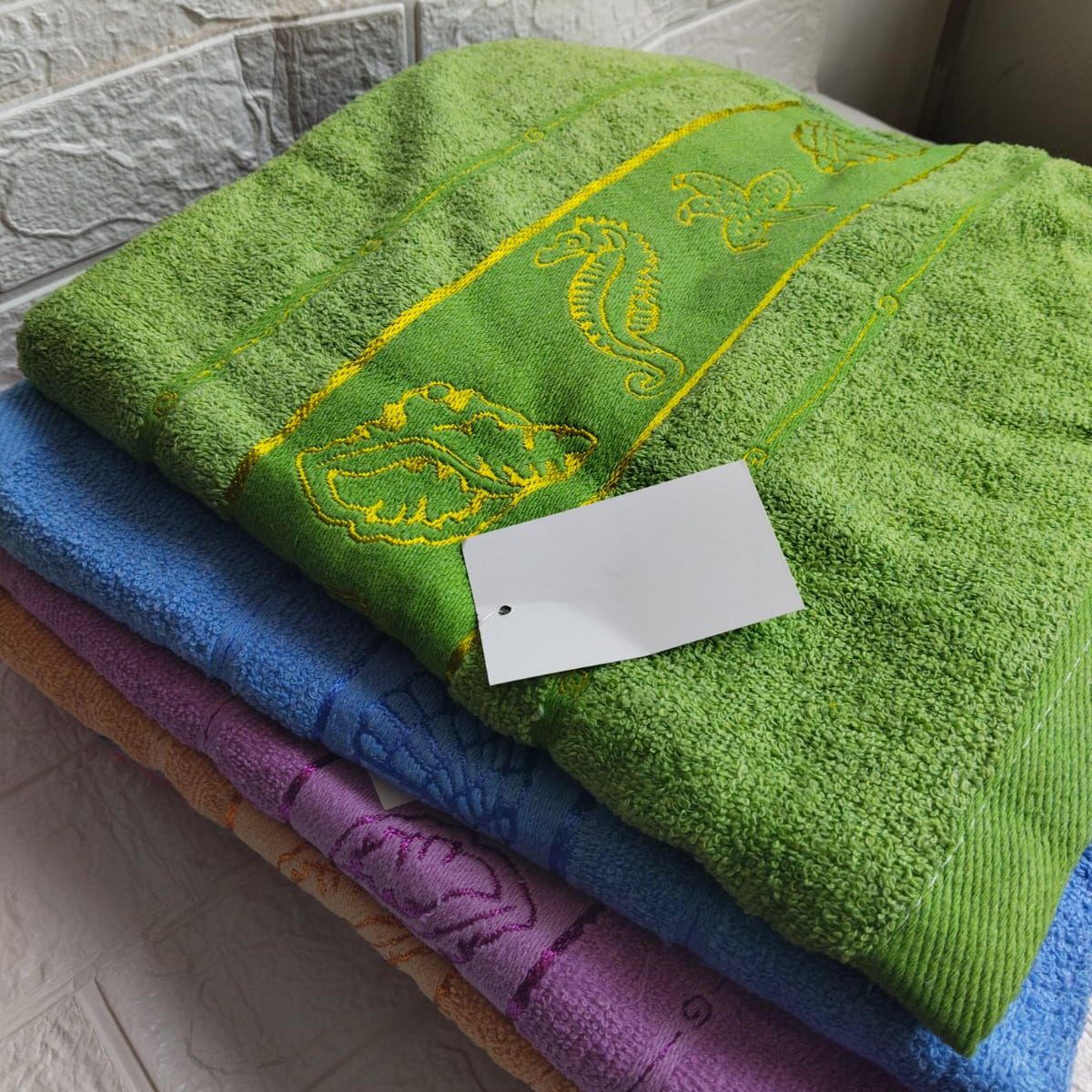 GENERICO - SET X 6 TOALLAS DE CUERPO COLORES SURTIDOS