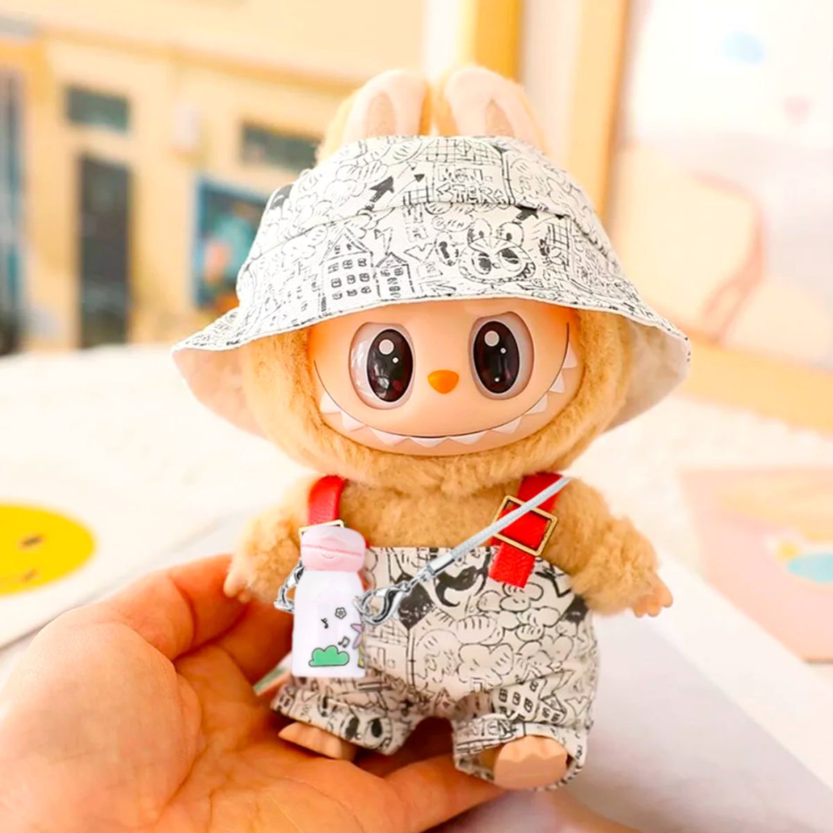 POP MART - Accesorio Labubu Tomatodo Blanco y Tapa Rosado