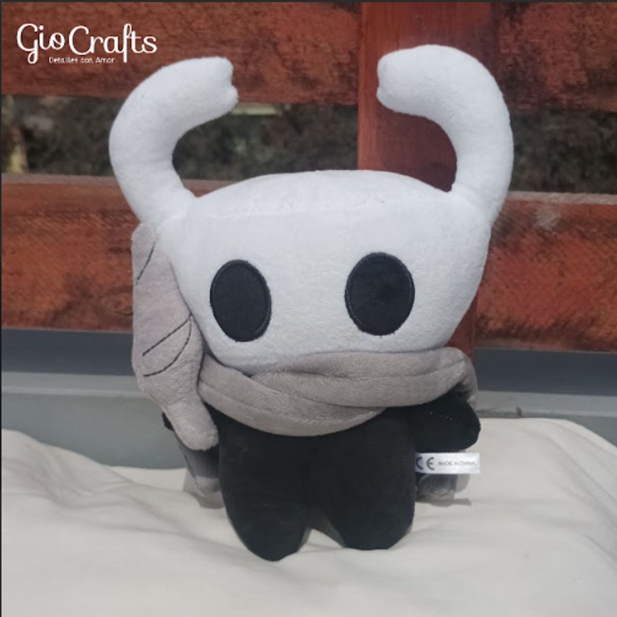 GENERICO - Peluche Hollow Knight