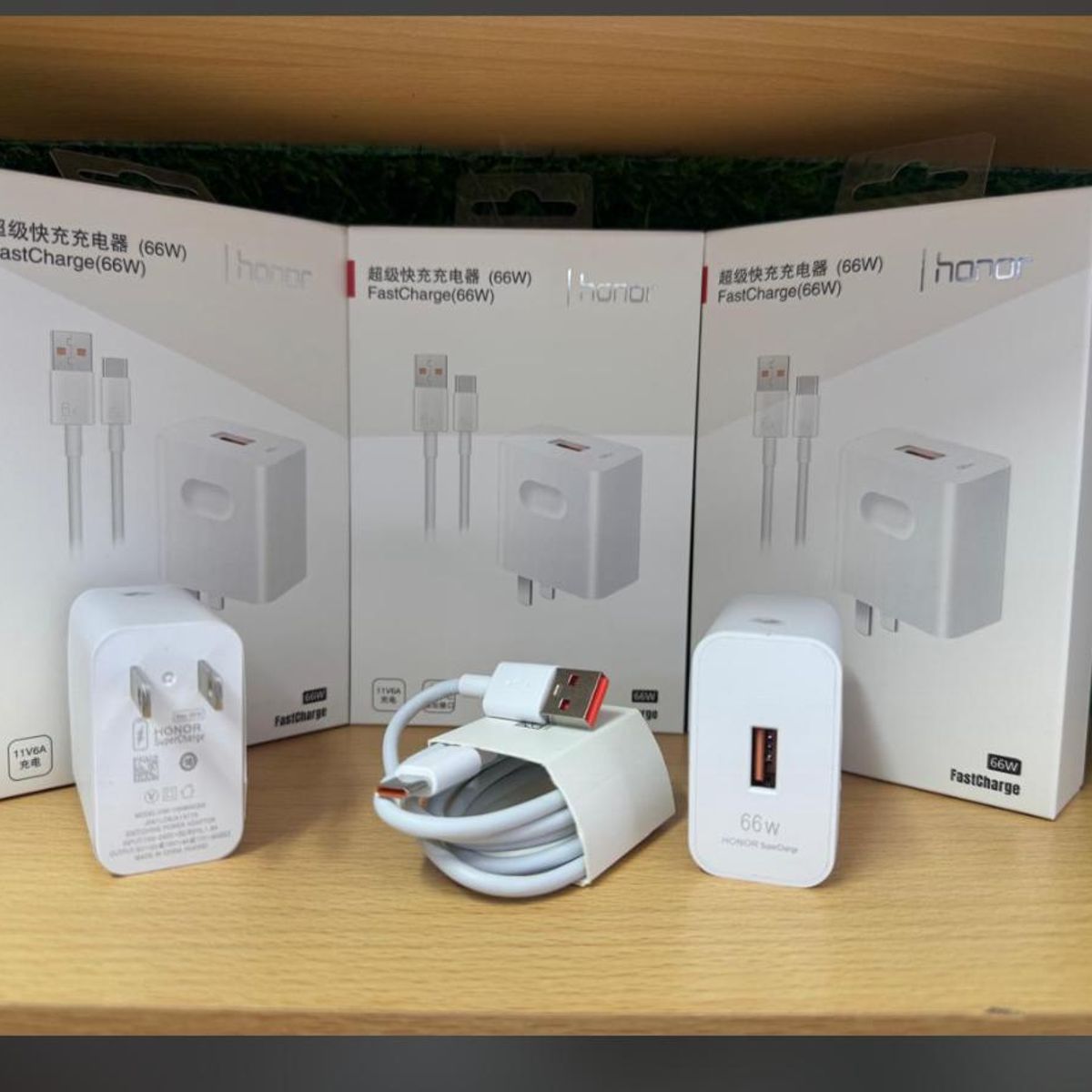 HONOR - cargador honor 66w  color blanco