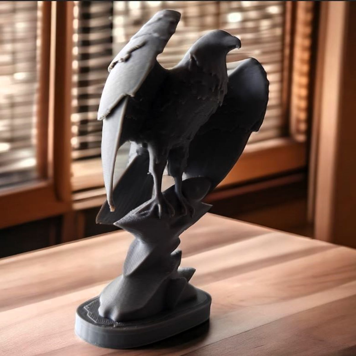 GENERICO - ADORNO EXCLUSIVO AGUILA GRIS 23cm x 15cm x 12cm