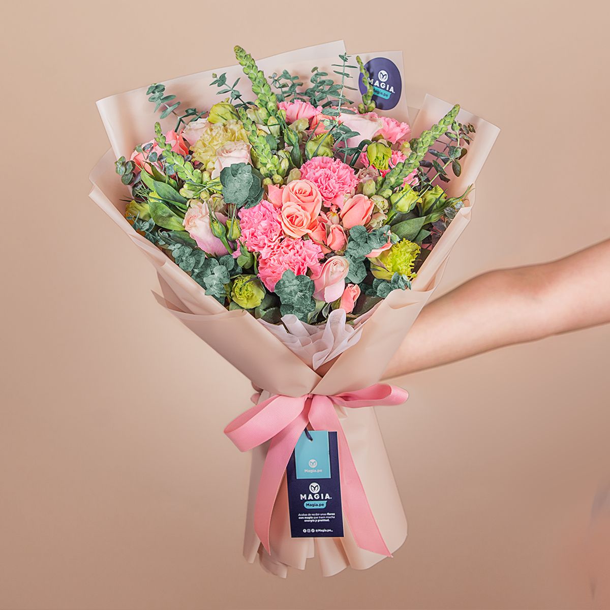 MAGIA PE - Ramo Gold Rose - Mix de Flores Premium  "Magia.pe"