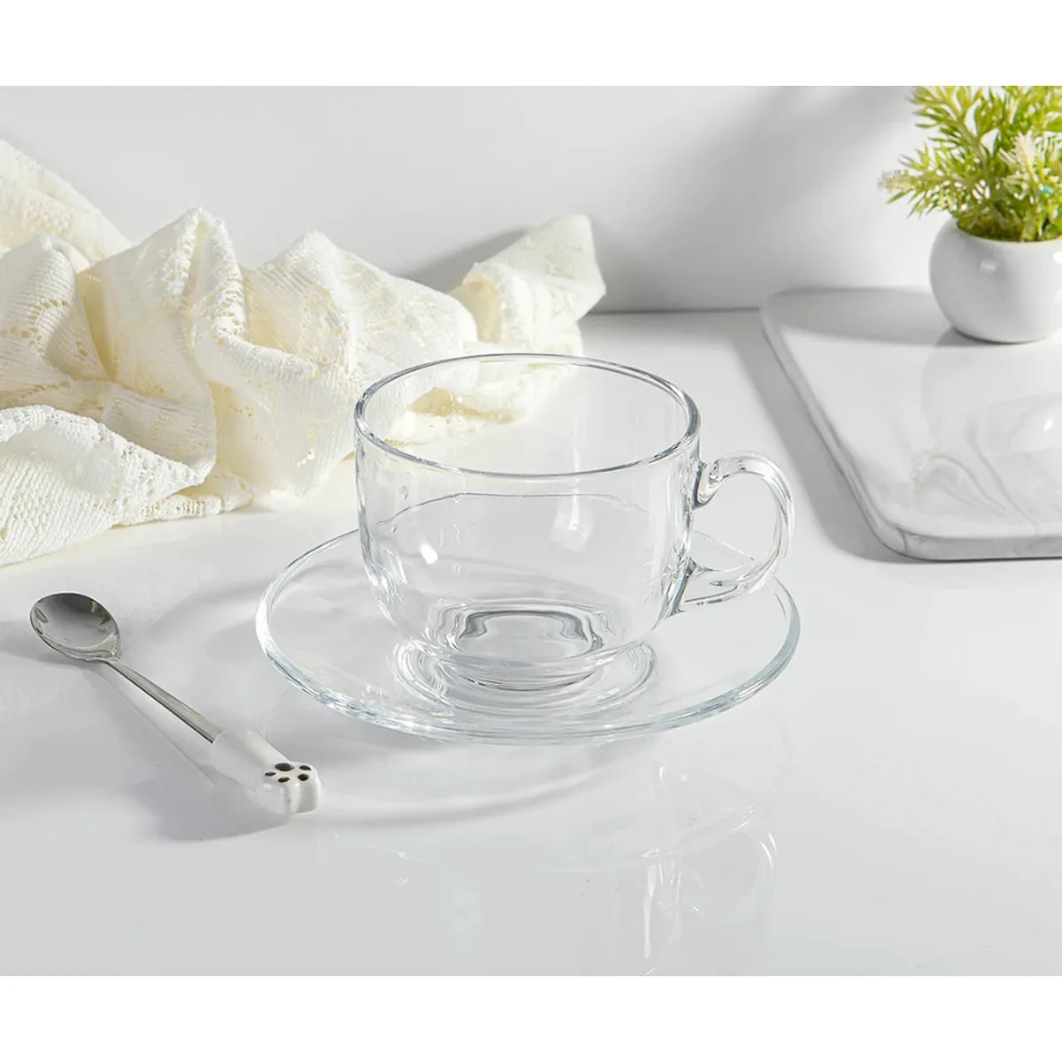 GENERICO - Taza con  platillo de vidrio    420 ml