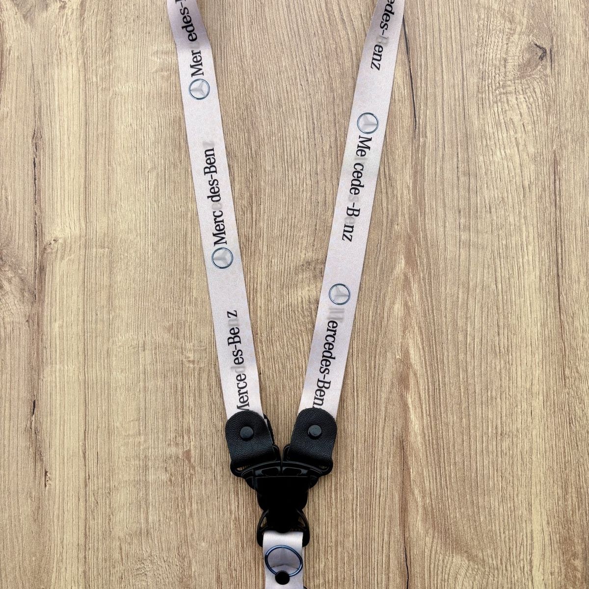 GENERICO - Lanyard Mercedes Benz Colgador Llaves Cinta Carro Llavero Pita