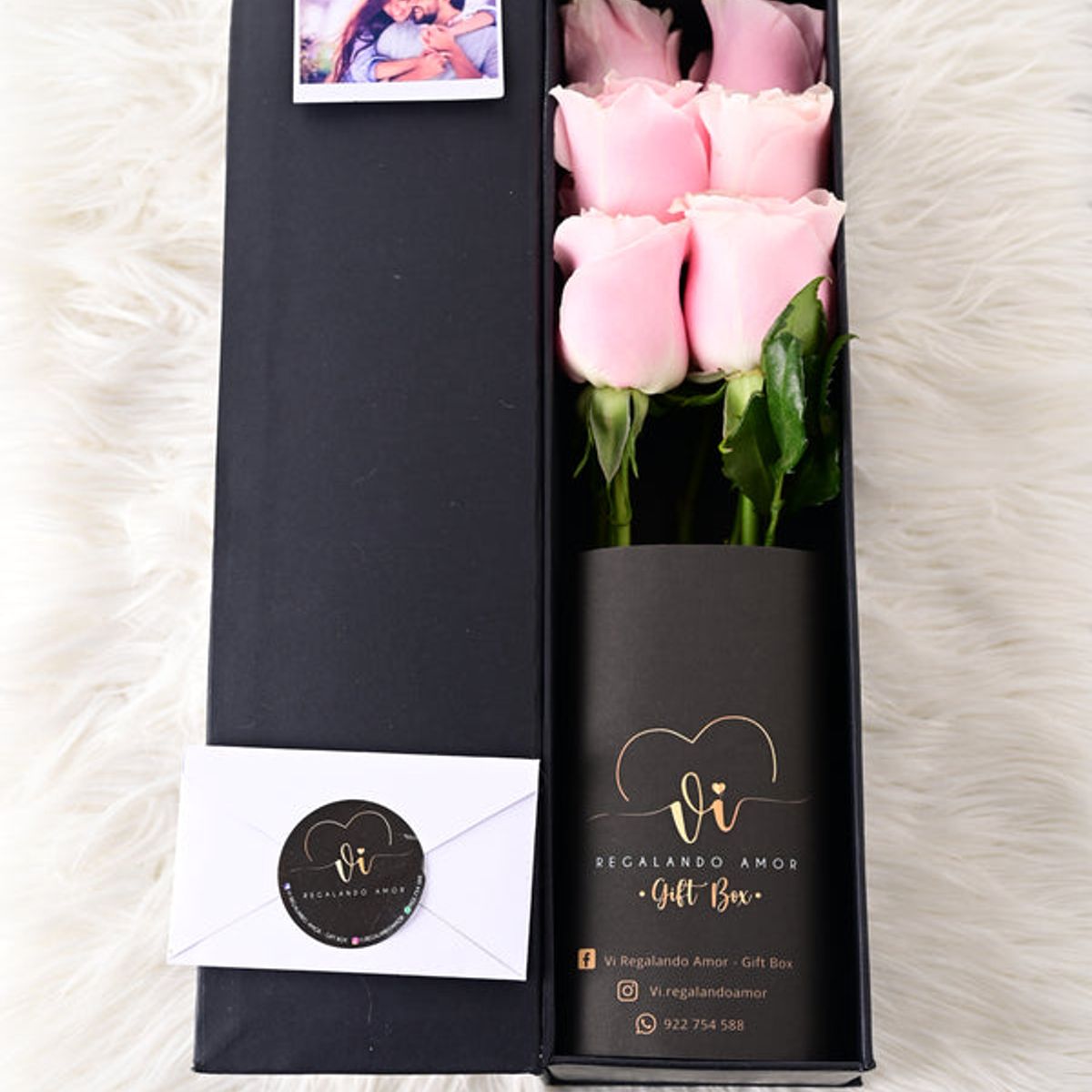 GENERICO - Box Luxury rosas Mystic - Arreglo Floral - Ramo de Flores