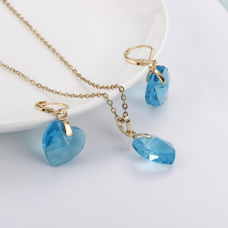 GENERICO - Set Collar Y Aretes Dorado Celeste Corazón Cristal Swarovski