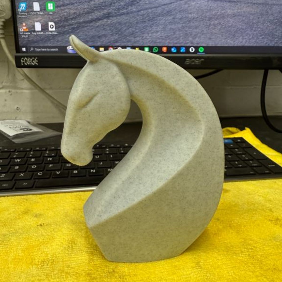 GENERICO - ADORNO EXCLUSIVO CABALLO GRANITO 23cm x 9cm x 16cm