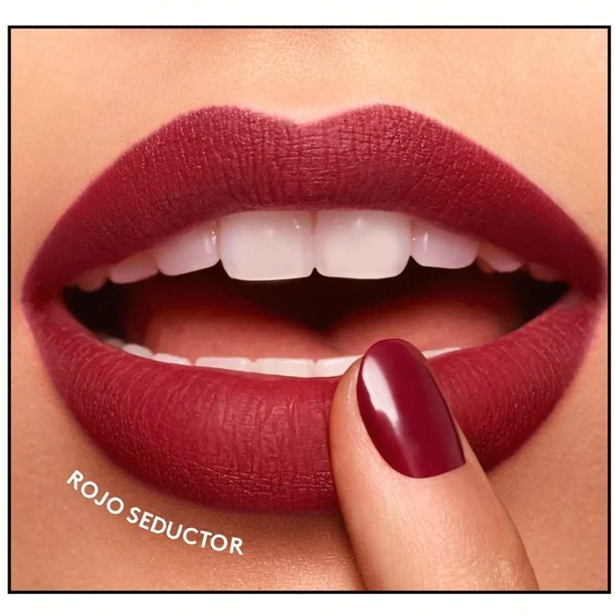 ESIKA - Labial colorfix 24h mate ésika rojo seductor