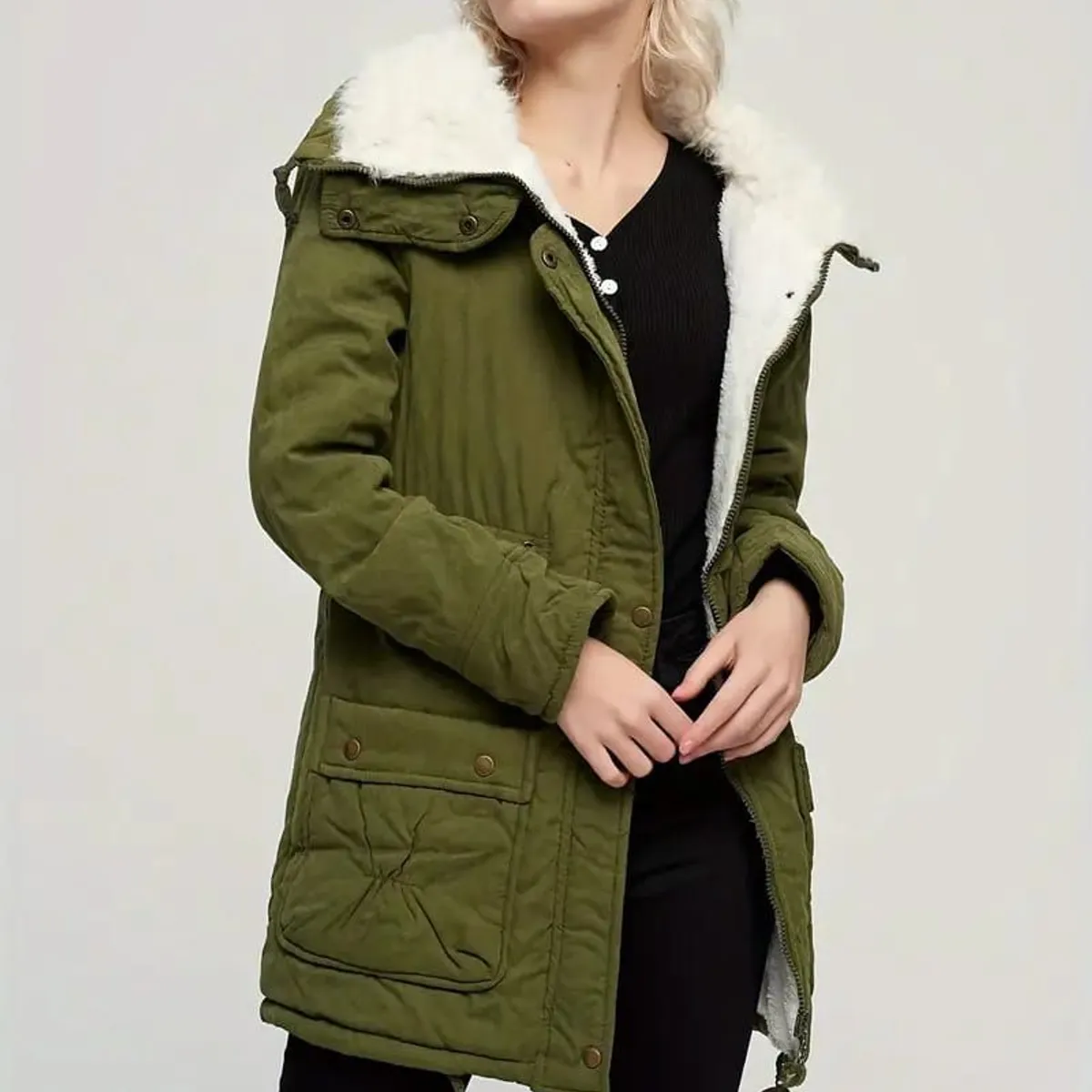 GENERICO - CASACA LARGA PARKA ARMY CUELLO ALTO TALLA M