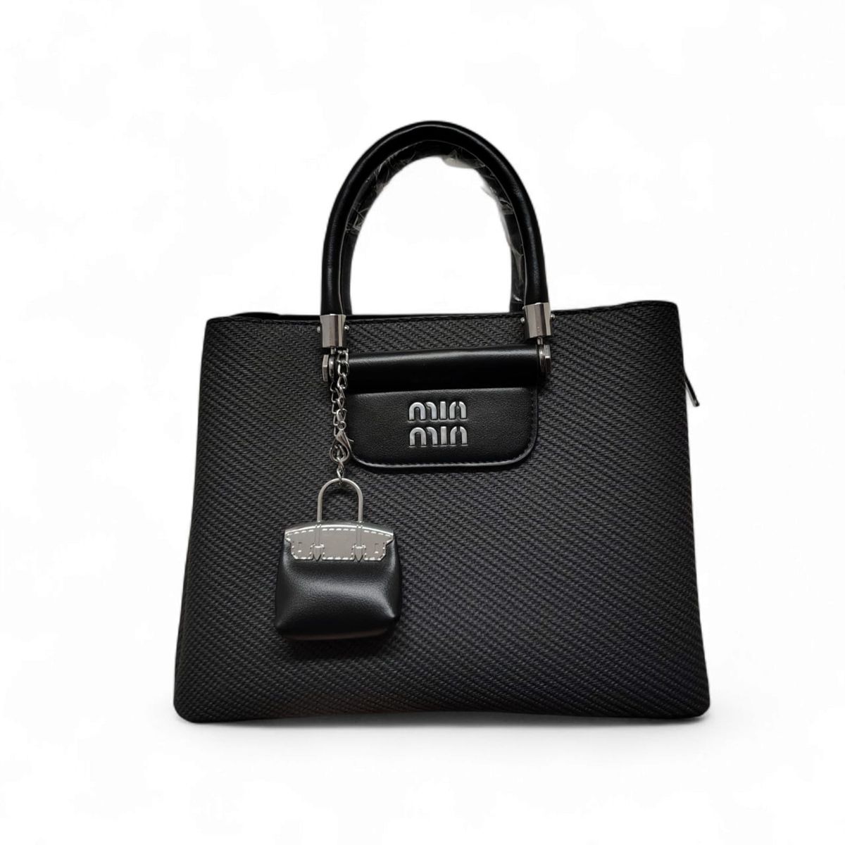 GENERICO - Cartera Para dama Con cierre elegante  color  negro