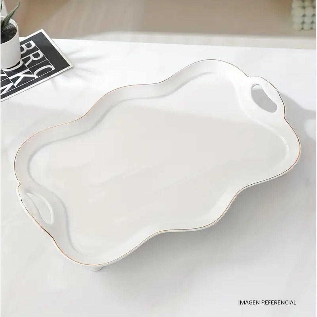 INSPIRA - Bandeja blanca de cerámica con diseño ondulado