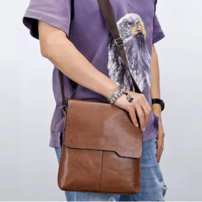 GENERICO - Bolso de Hombre mediano cuero PU