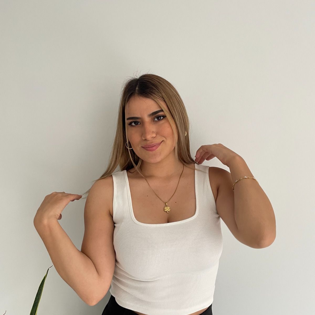 AMARELLY - BASICO PARA MUJER LUCERO