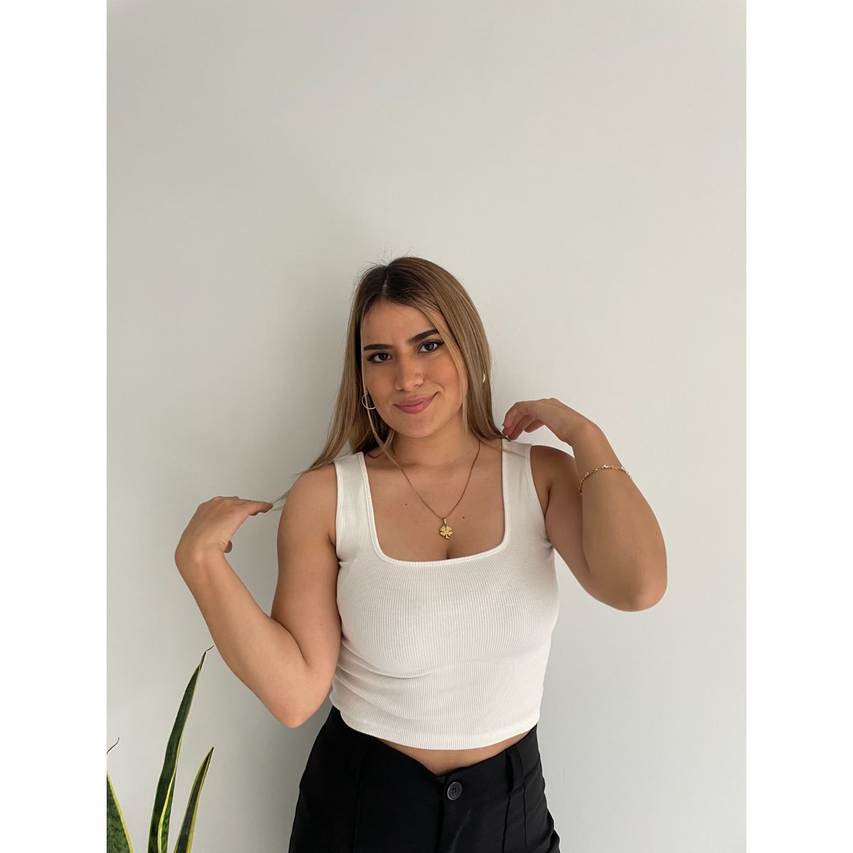 AMARELLY - BASICO PARA MUJER LUCERO