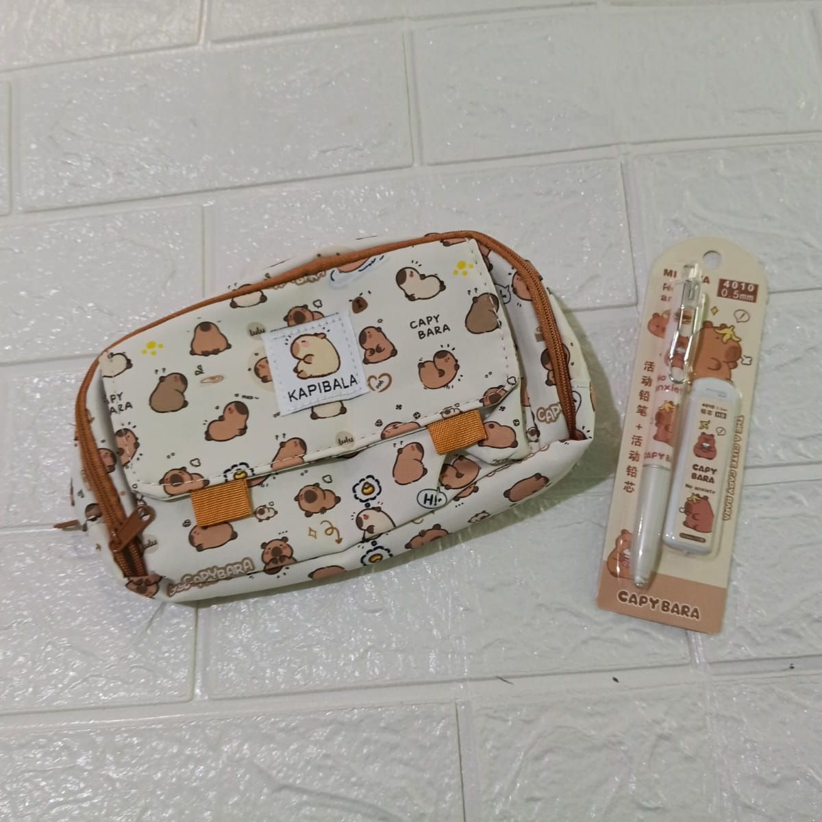 GENERICO - SET DE CARTUCHERA Y PORTAMINA 05mm DE CAPIBARA