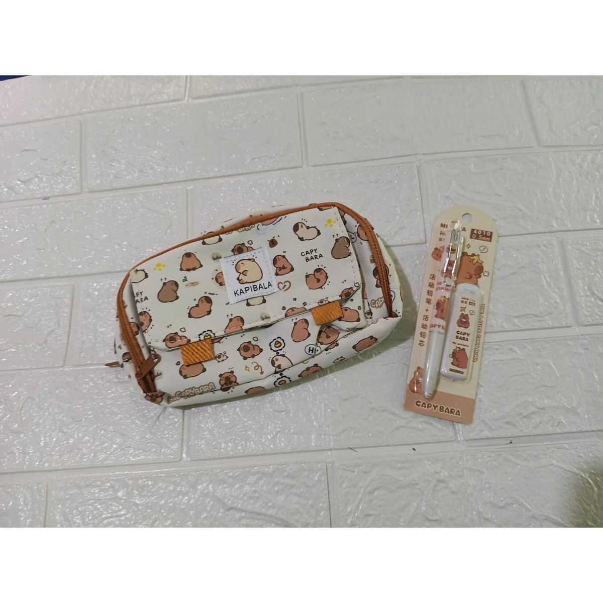 GENERICO - SET DE CARTUCHERA Y PORTAMINA 05mm DE CAPIBARA