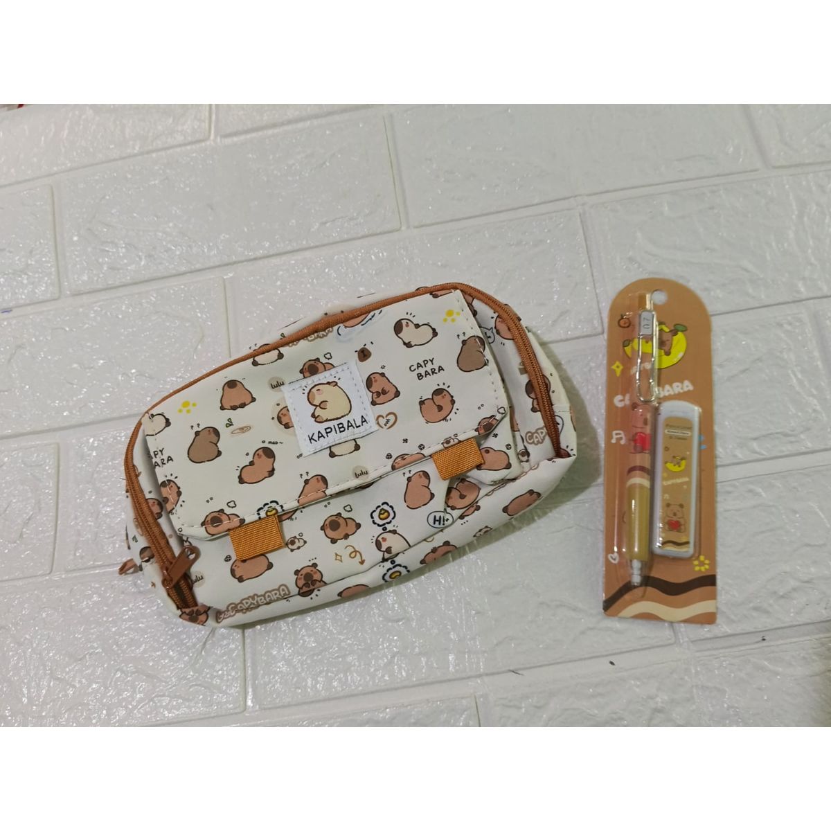 GENERICO - SET DE CARTUCHERA Y PORTAMINA 07mm DE CAPIBARA