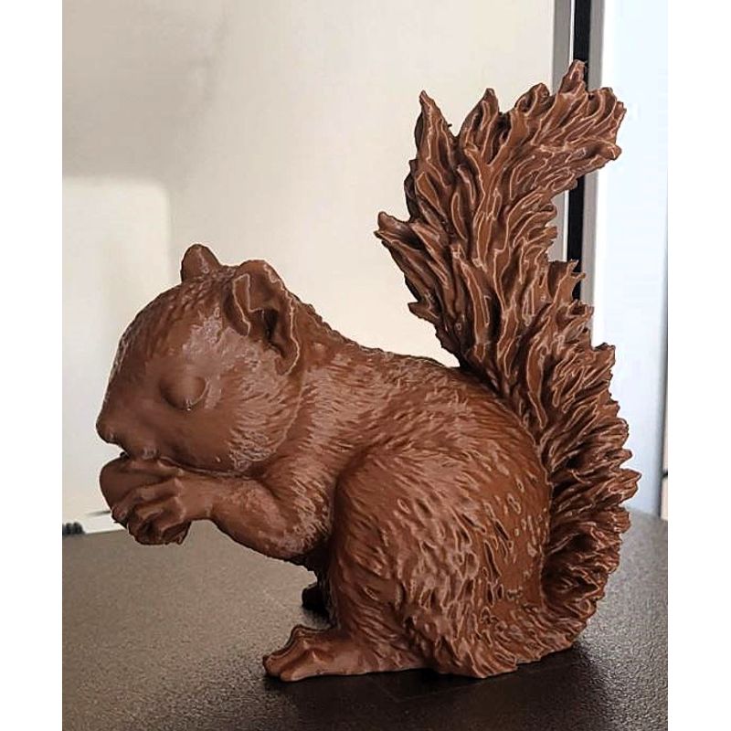 GENERICO - ADORNO EXCLUSIVO ARDILLA MARRON 23cm x 12cm x 22cm