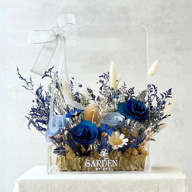 GENERICO - Arreglo Floral Azaria en tonos azules