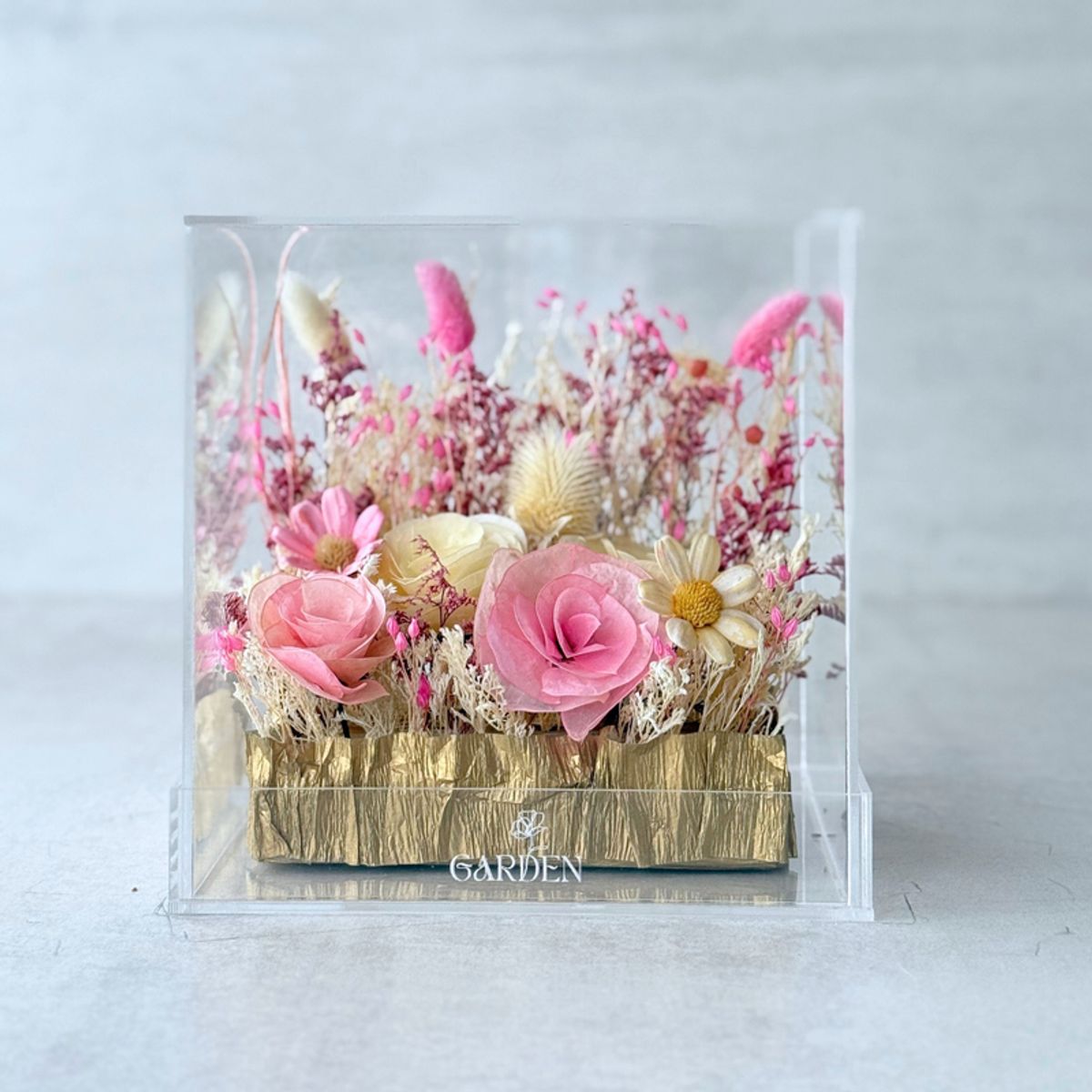 GENERICO - Arreglo Floral Oasis en tonos rosa y crema