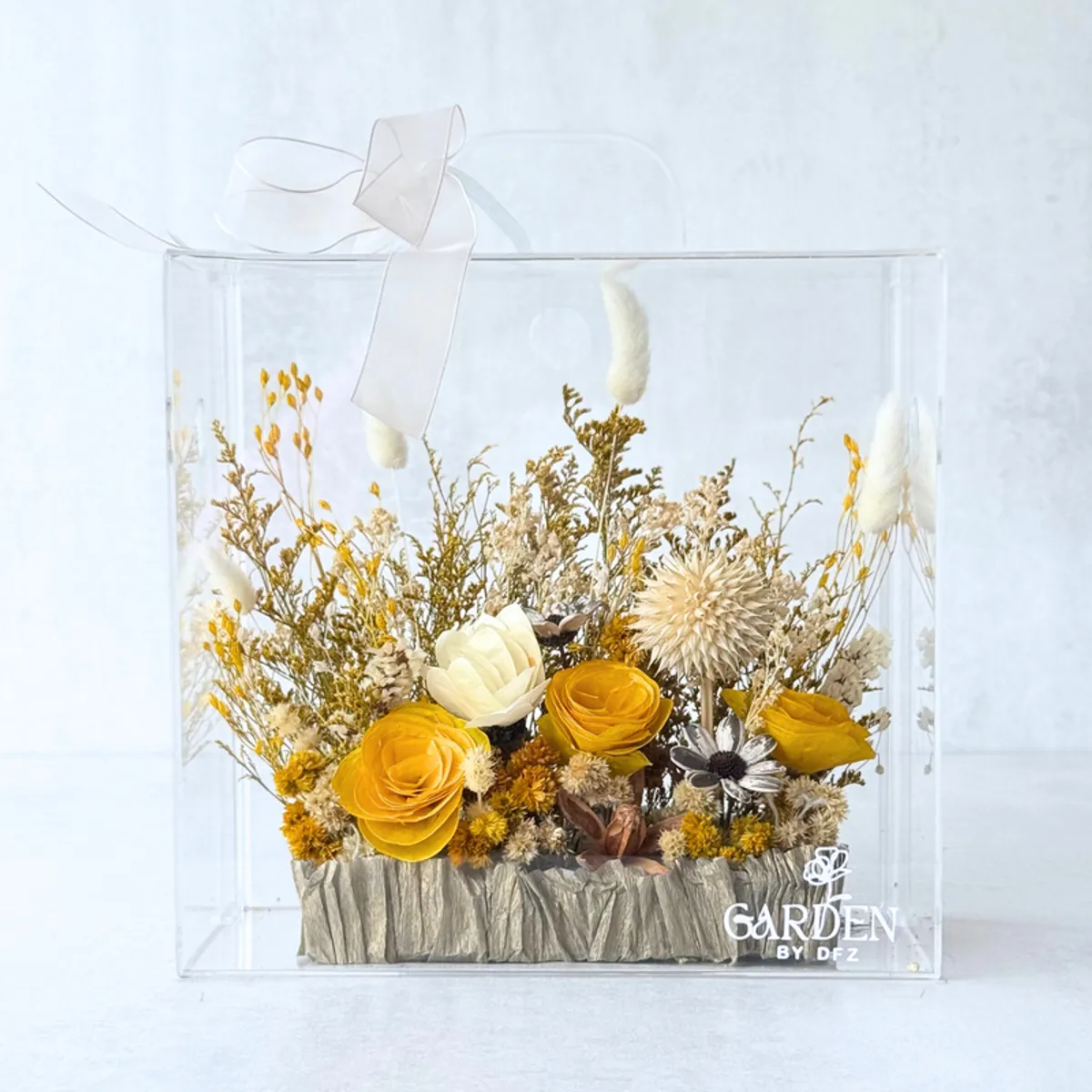 GENERICO - Arreglo Floral Botanical en tonos amarillo y crema