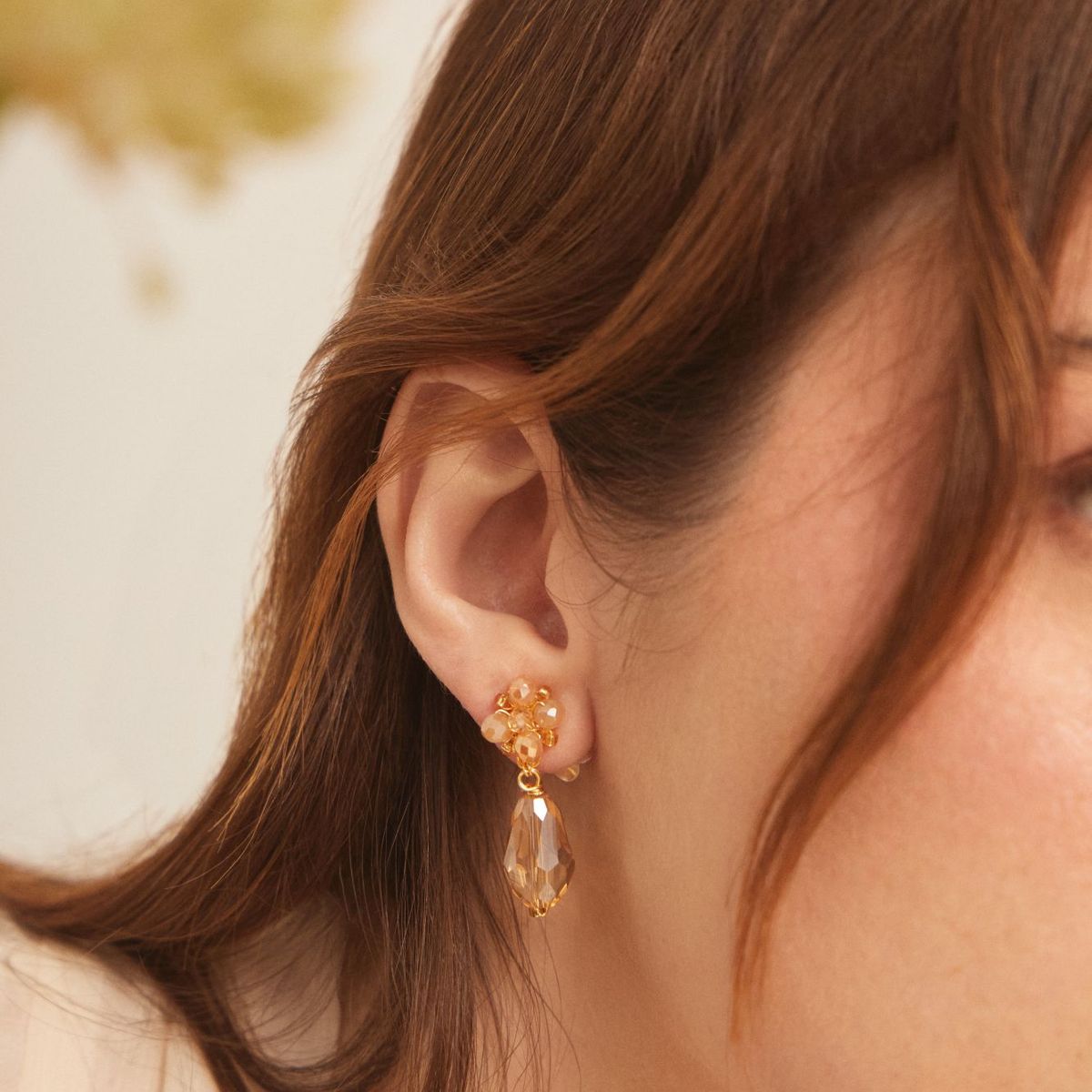SAMANTHA PINTO HANDMADE ACCESSORIES - Aretes Amarella Dorado